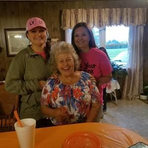 Meet your Posher, Tonya